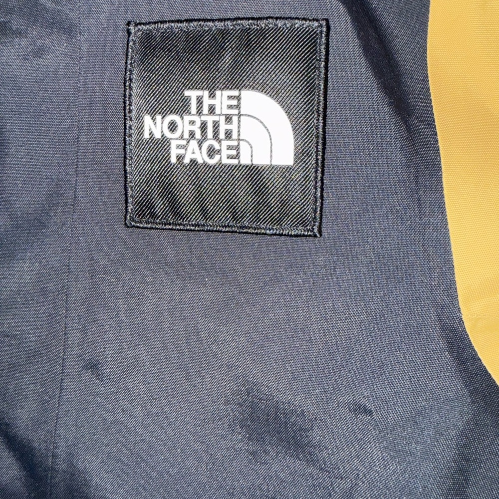The North Face Women’s Black, Tan, and Green Jacket - Picture 3 of 5